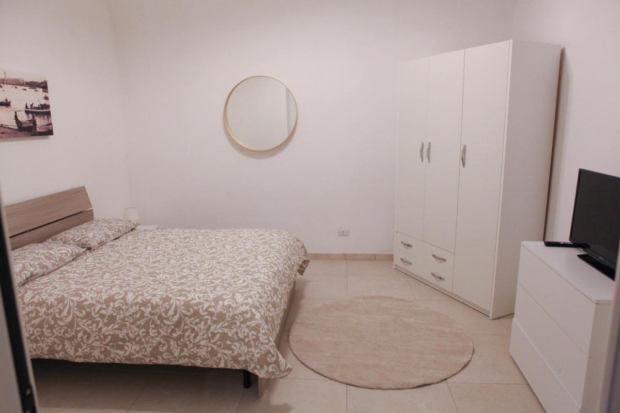 Apartaments Del Sole Bari Exterior photo